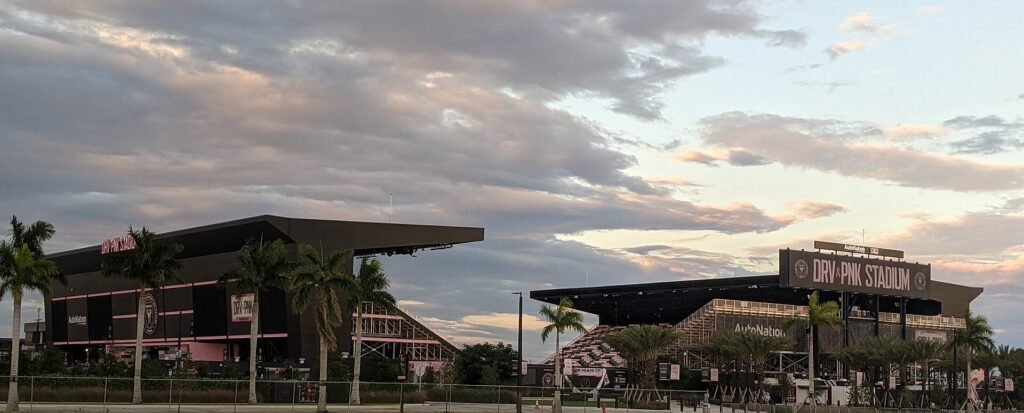 DRV PNK Stadium
