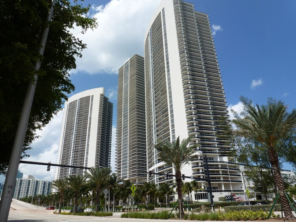 Three towers of the w:Hallandale Beach Club, in South Florida. Middle tower is the tallest in Broward County, well outsi