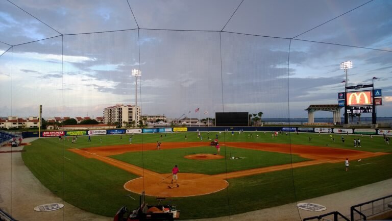 Pensacola baseball stadium on the bay 2013. Nokia 1020 Pro highres